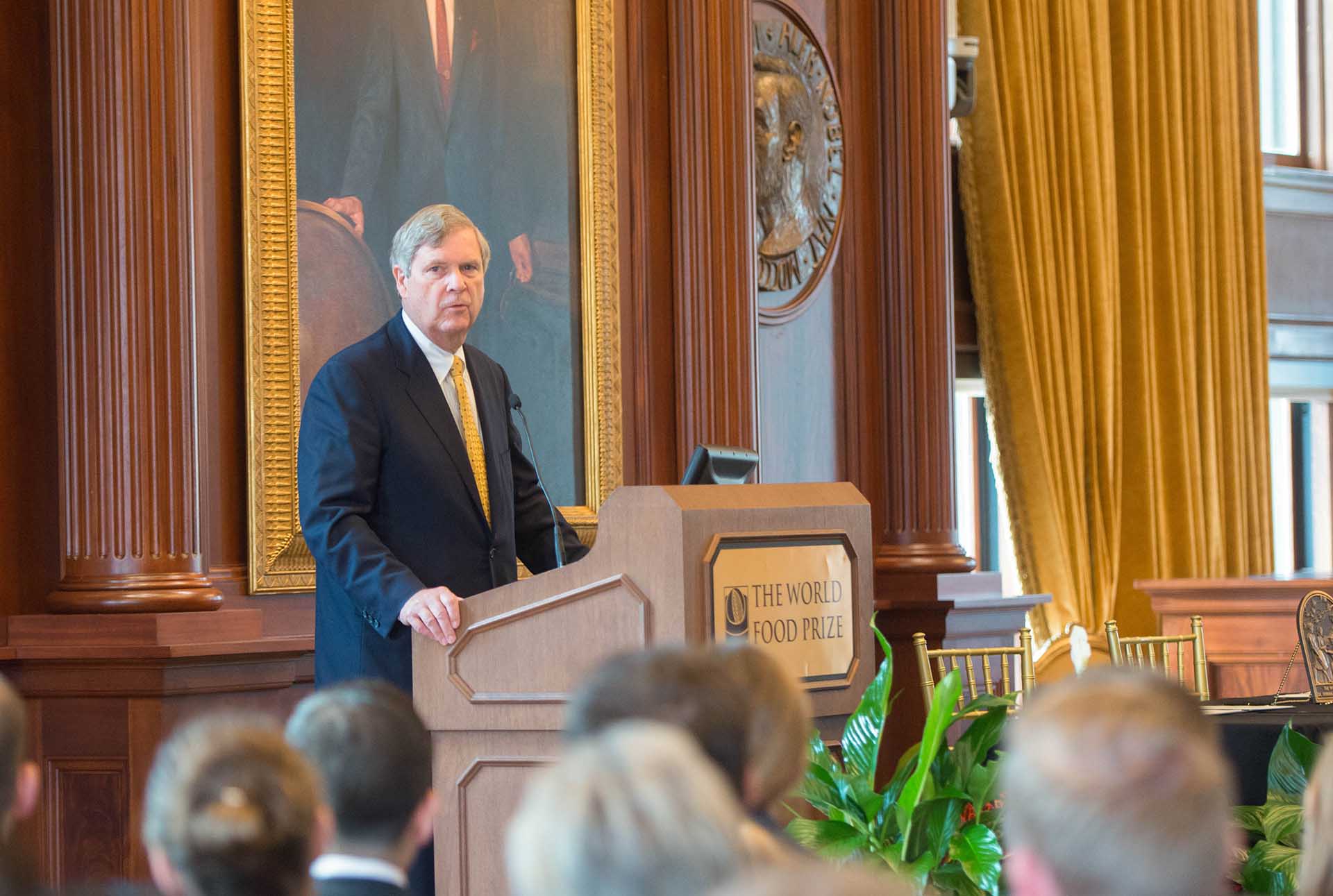 Official speaking at World Food Prize in Des Moines