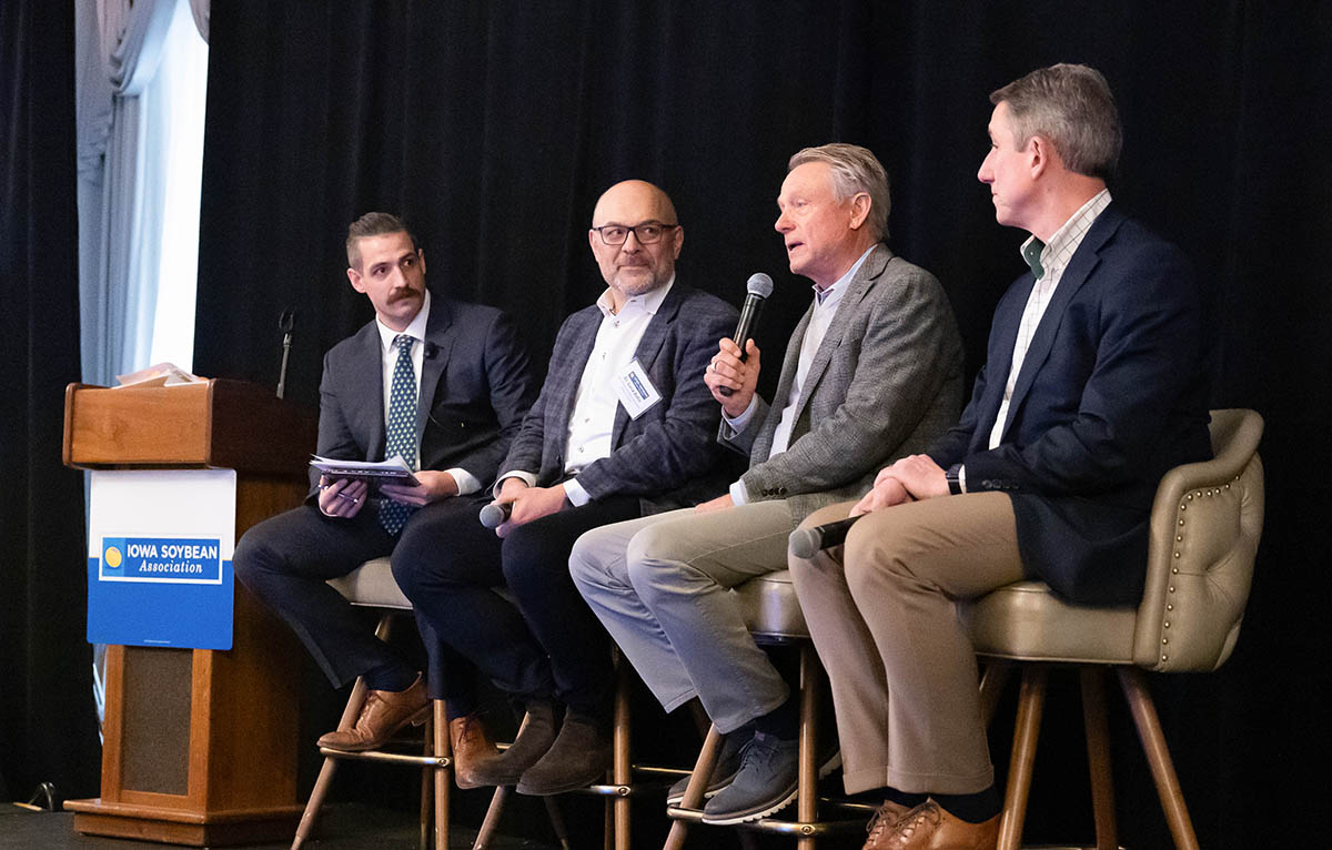 Farm Forward Conference Soybean industry leaders speaking at event